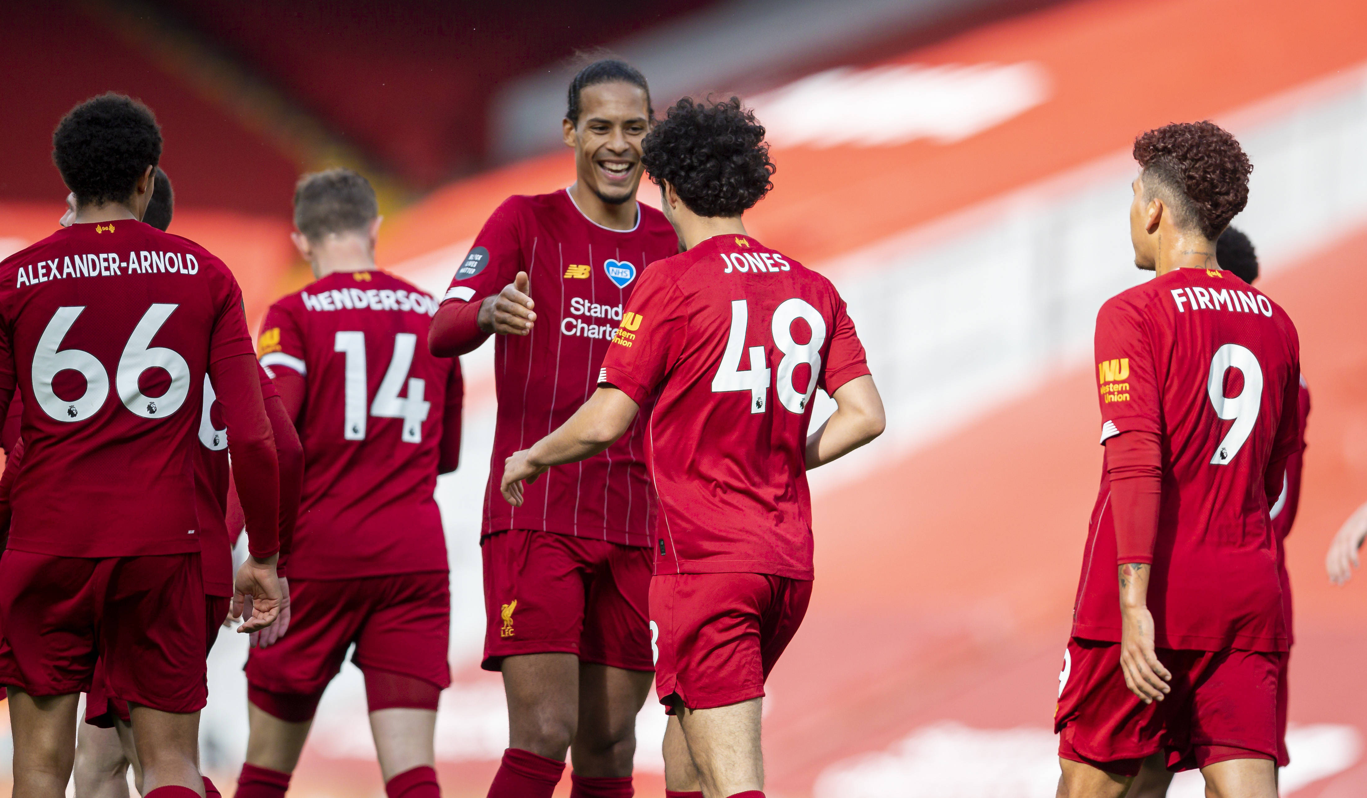 佛罗伦萨拒绝传闻,坚决留下核心中场 佛罗伦萨拒绝传闻,坚决留下核心中场