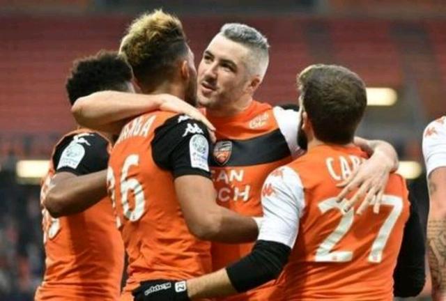 里昂队作客逼平对手前途一片光明