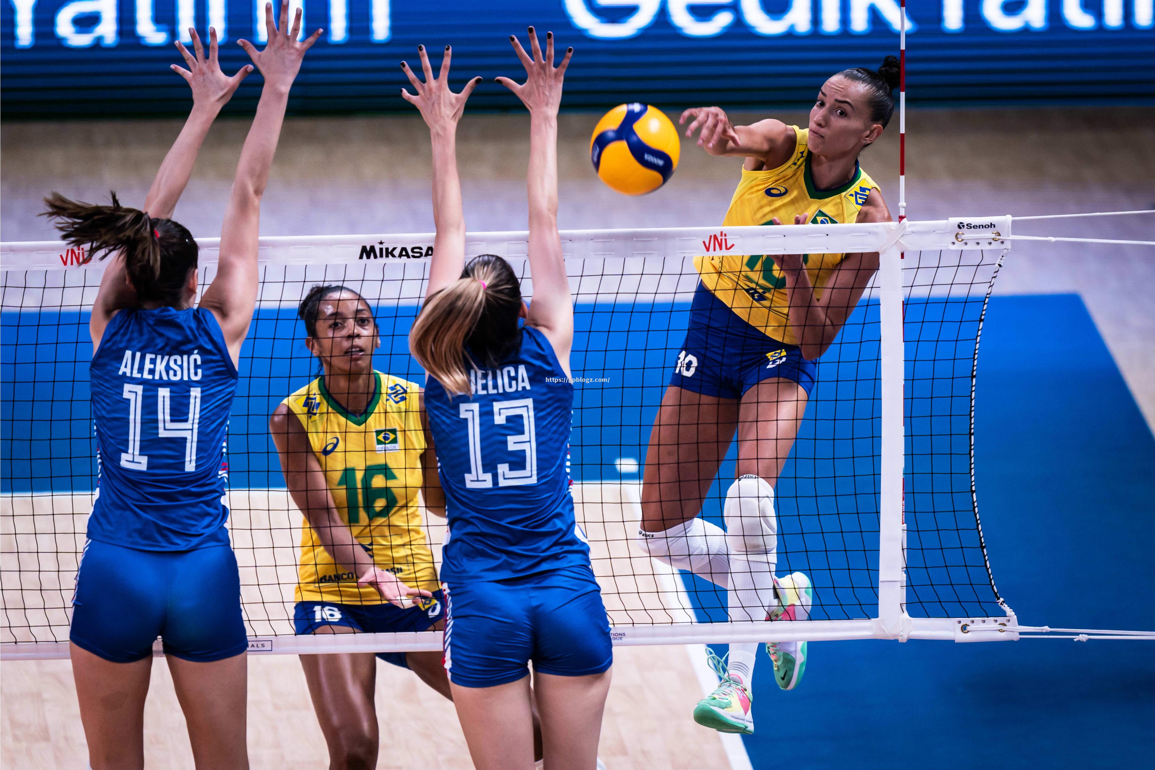 后备力量逐渐崛起,成为球队新亮点 后备力量逐渐崛起,成为球队新亮点