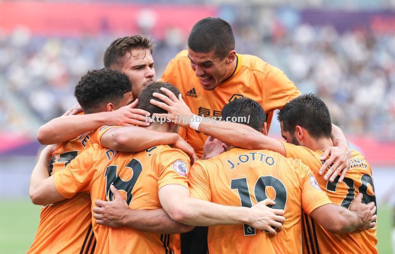 曼城轻松取胜,战绩稳固领先群雄 曼城轻松取胜,战绩稳固领先群雄