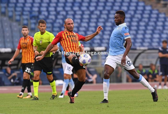 欧洲足球冠军联赛小组赛战局激烈 欧洲足球冠军联赛小组赛战局激烈