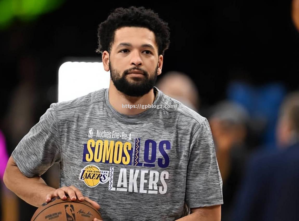 梅斯遭遇主场失利,保级前景岌岌可危 梅斯遭遇主场失利,保级前景岌岌可危