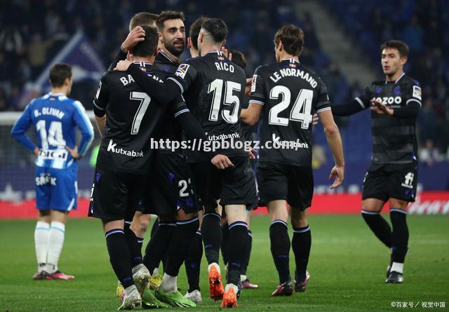 里尔在主场战平昂热，双方握手言和