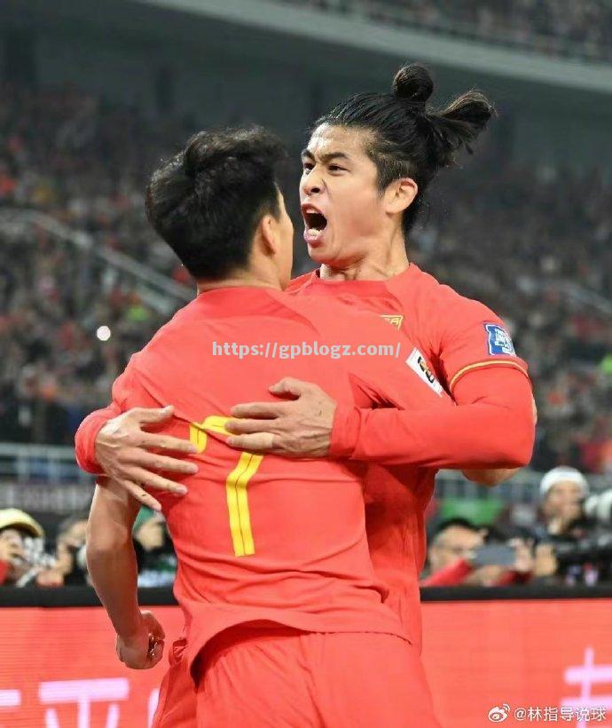 国家队在激烈对决中获得胜利，晋级半决赛