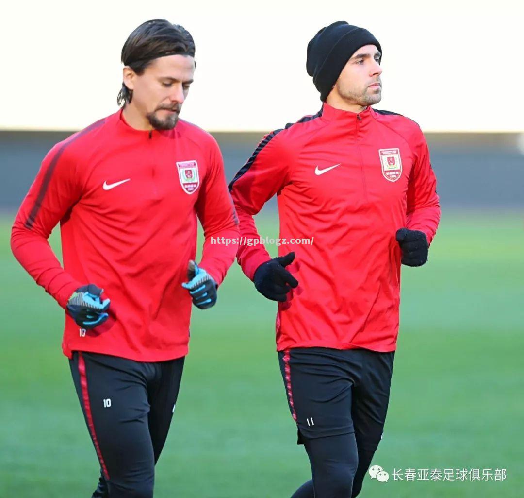 非洲挑战赛:弱队全力拼搏争取胜利 非洲挑战赛:弱队全力拼搏争取胜利