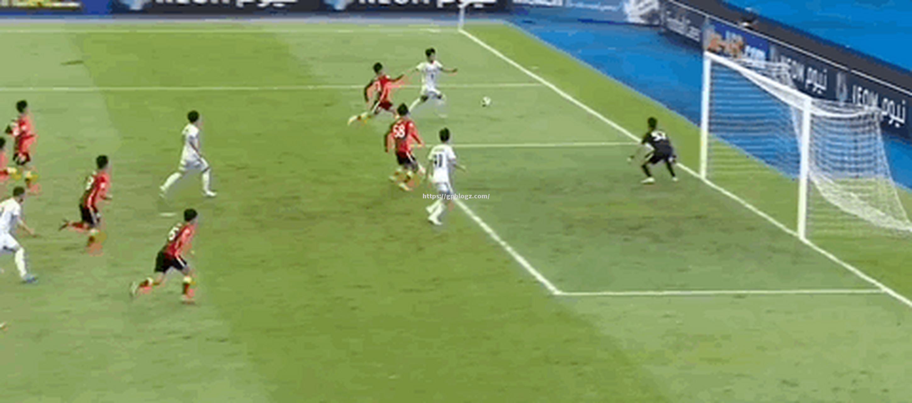 南宫娱乐-广州恒大客场不敌，遭遇连败局面严峻